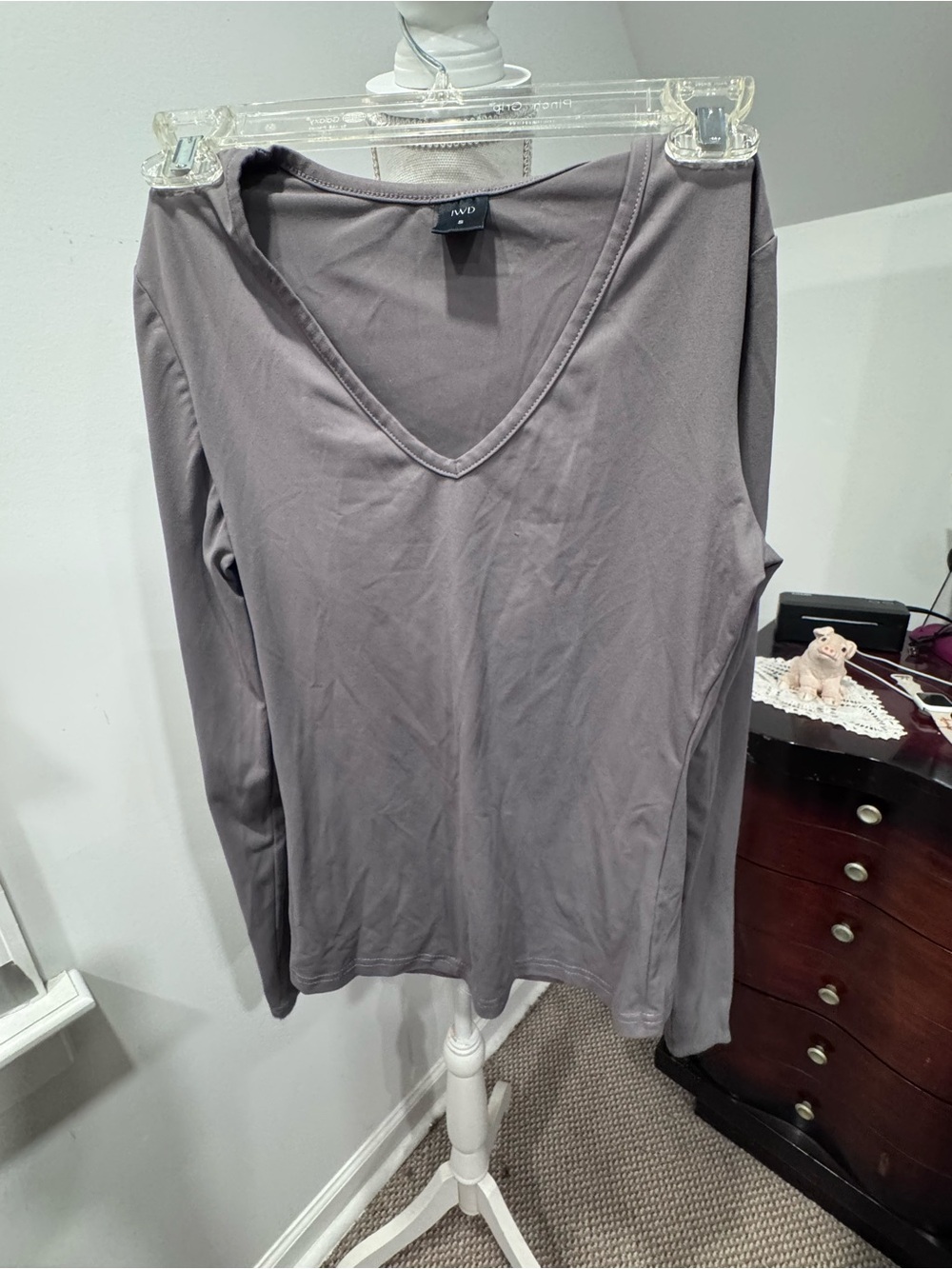 Women's V-Neck Long Sleeve Top